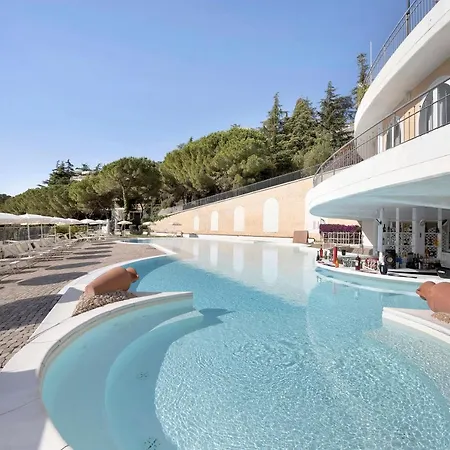 Modus Vivendi 406 4* Sanremo